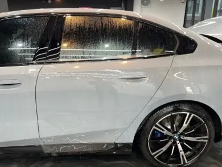 BMW G60 530i, 뜻밖의 사고 후 바로 전체 PPF 진행 / 경기 광명