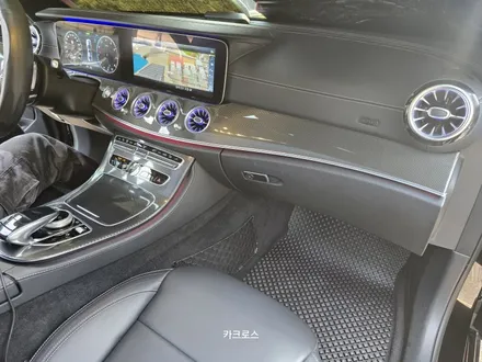 벤츠 E350 옵시디안블랙 E클래스 유광카본블랙 실내랩핑 후기! / 경기 광명