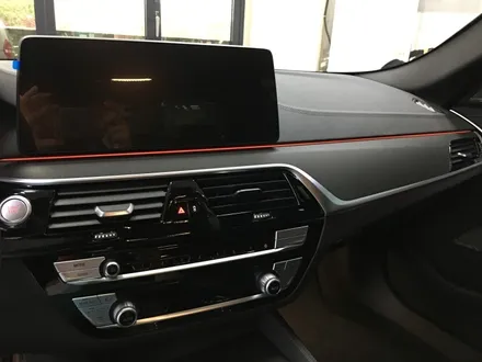 BMW 530e 생활보호 PPF+본넷 추가, 실내는 매트릭스 블랙! / 광명, 안양, 시흥