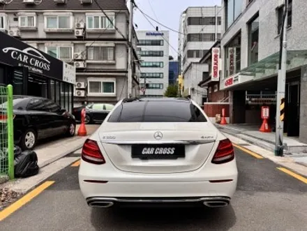 전체랩핑! 벤츠E300 사틴다크그레이 컬러로 완벽변신! / 경기 광명