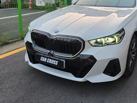 BMW G60 520i 하차감을 올리는 시공 그릴랩핑이있다. (실내 PPF까지 확인) / 경기 광명