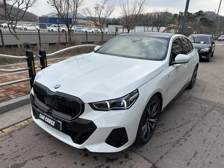 BMW 5시리즈 그릴랩핑+PPF시공 카크로스에서 꼼꼼하게! / 경기 광명