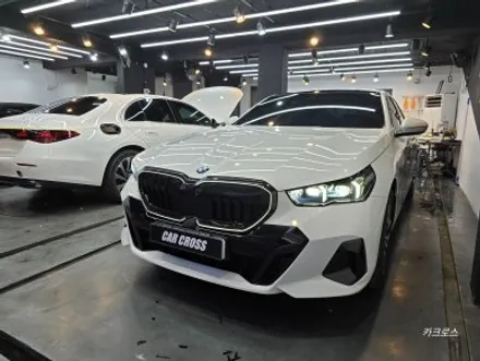 BMW G60 520i 하차감을 올리는 시공 그릴랩핑이있다. (실내 PPF까지 확인) / 경기 광명