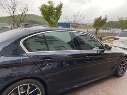BMW G30 530i 실내랩핑 & 크롬딜리트 올 블랙 간지로 드레스업 / 경기 광명
