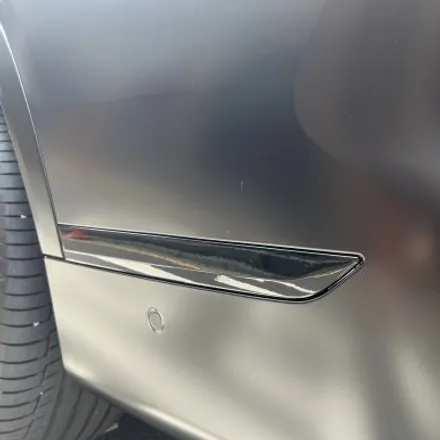 사틴블랙 전체랩핑 BMWX7 (크롬죽이기+루프스킨) / 경기 광명