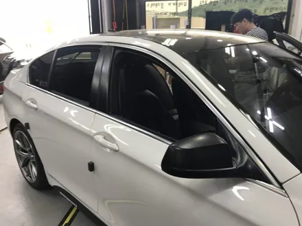 BMW 528i 루프스킨 및 사이드데칼 자동차 랩핑 진리! / 경기 광명
