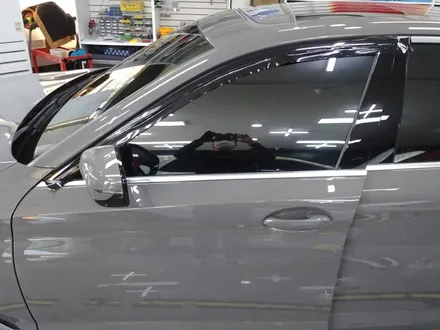 BMW 530i 본넷PPF, 루프스킨은 블랙 PPF! 기타 종합랩핑 시공! / 광명, 안양, 시흥
