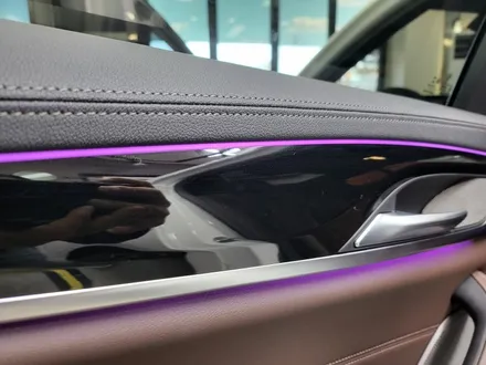 BMW 530e (G30) 실내 하이그로시 랩핑작업 #강남카크로스 #광명카크로스 / 광명, 안양, 시흥