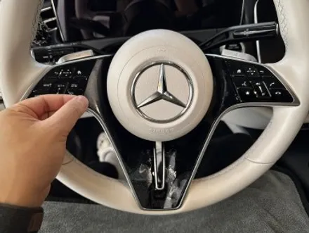 W214 PPF 벤츠 E300,  본넷패키지&실내 사이드스텝 동시시공 / 경기 광명