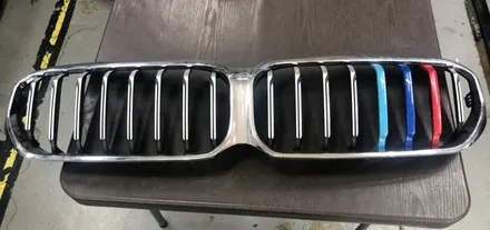 BMW 5시리즈 (G30) PPF 본넷패키지+실내랩핑+크롬죽이기 시공 - 카크로스- / 광명, 안양, 시흥