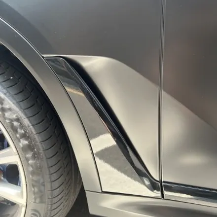 사틴블랙 전체랩핑 BMWX7 (크롬죽이기+루프스킨) / 경기 광명