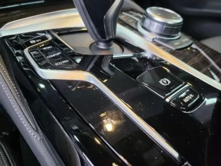 BMW G30 블랙간지의 크롬딜리트 & 실내랩핑 / 경기 광명