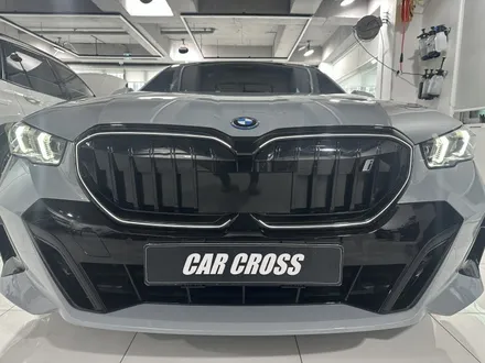 BMW G60 i5 본넷 패키지 & 크롬딜리트! 이제는 선택이 아닌 필수 / 경기 광명