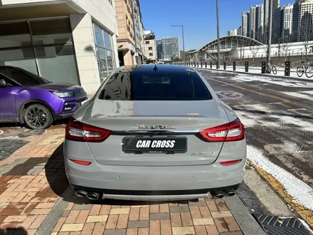 마세라티 콰트로 포르테 봄 맞이 다크그레이 전체랩핑 어떠세요? / 광명, 안양, 시흥