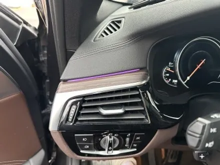 BMW G30, 크롬딜리트와 실내 랩핑을 통한 완벽한 드레스업! / 경기 광명