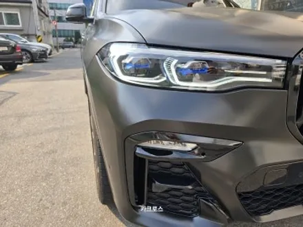 사틴블랙 전체랩핑 BMWX7 (크롬죽이기+루프스킨) / 경기 광명