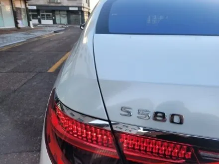 벤츠S클래스 W223 전체랩핑(화이트펄) 드레스업 최고! / 경기 광명