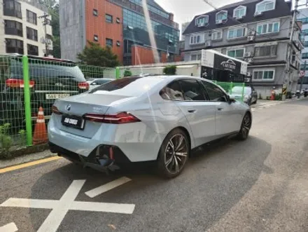 BMW G60 530i, 뜻밖의 사고 후 바로 전체 PPF 진행 / 경기 광명