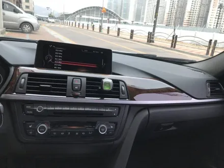 BMW320D 실버차량 오너시라면 티타늄브러쉬 실내랩핑 / 경기 광명