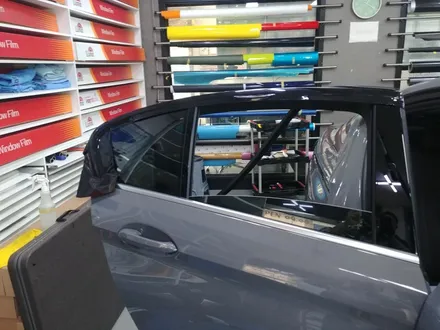 BMW 530i 본넷PPF, 루프스킨은 블랙 PPF! 기타 종합랩핑 시공! / 광명, 안양, 시흥