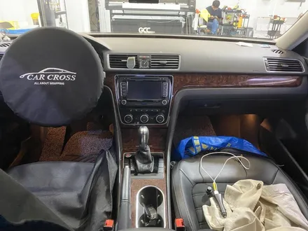 폭스바겐 파사트 블랙브러쉬 실내랩핑 고급의 정석 / 광명, 안양, 시흥