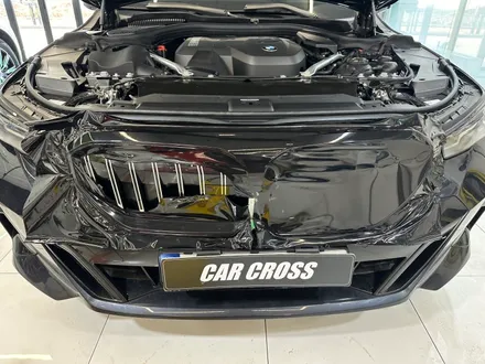 BMW G60 아이코닉 글로우 키드니그릴 문제없는 랩핑 시공! / 서초, 양재, 강남