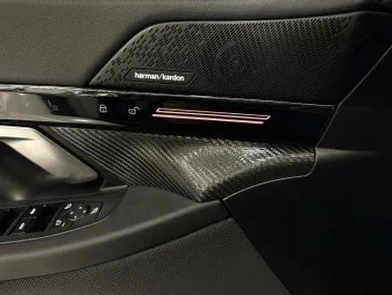 BMW 520i 실내비침 해결방법! 카본 실내랩핑 및 그릴랩핑 / 경기 광명