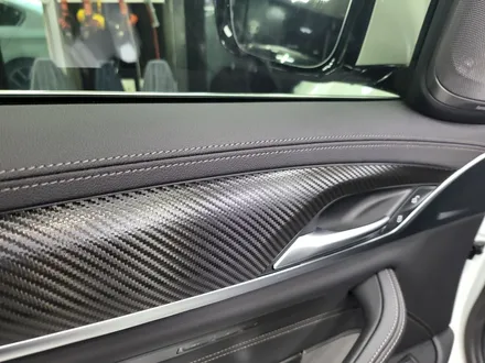 BMW 5시리즈(530i) 틴팅 및 생활보호패키지+실내랩핑 - 카크로스 - / 광명, 안양, 시흥