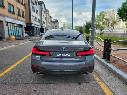 BMW 5시리즈 (G30) PPF 본넷패키지+실내랩핑+크롬죽이기 시공 - 카크로스- / 광명, 안양, 시흥