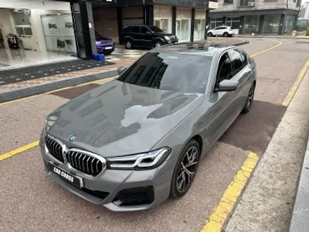 BMW G30 520I 유광카본 실내랩핑 및 크롬죽이기 / 경기 광명