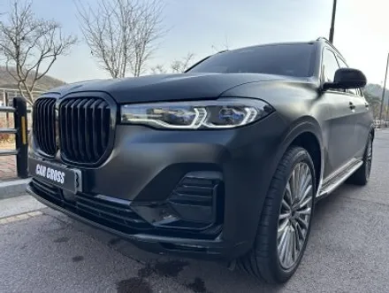 BMW X7, 사틴블랙 전체 랩핑과 크롬딜리트를 통한 완벽한 새 차로! / 경기 광명