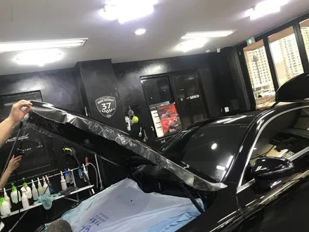 벤츠 E220d 쿠페 본넷 PPF로 안전성 강화! / 광명, 안양, 시흥