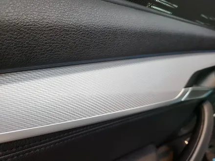 BMW X5 F15 실내랩핑 시공하기 매트릭스블랙 강남랩핑 카크로스 / 광명, 안양, 시흥