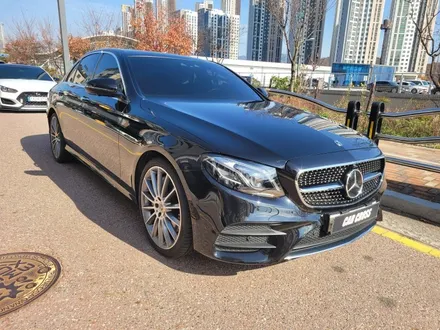벤츠 E350 옵시디안블랙 E클래스 유광카본블랙 실내랩핑 후기! / 경기 광명