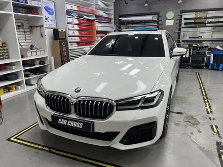 BMW 5시리즈(530i) 틴팅 및 생활보호패키지+실내랩핑 - 카크로스 - / 광명, 안양, 시흥