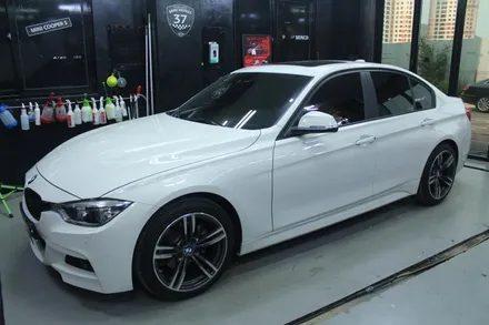 BMW 320d 사이드스커트 M 퍼포먼스 랩핑! / 경기 광명