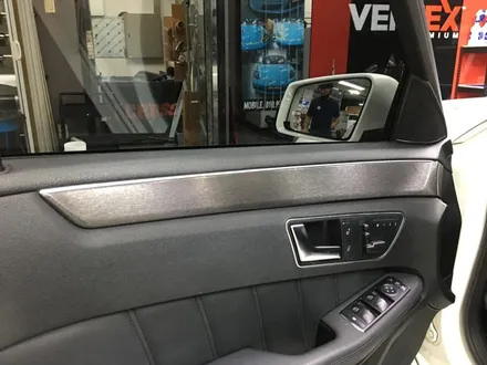 벤츠 W212 E300 올드하고 칙칙한 우드? 블랙브러쉬로 바꾸면? / 광명, 안양, 시흥