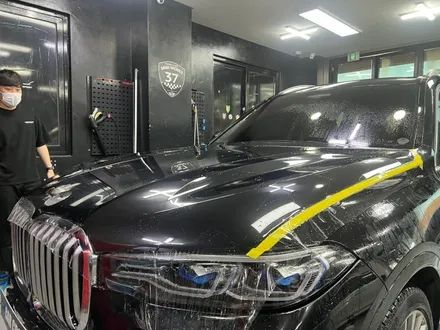 BMW X7 본넷+생활보호패키지+부분랩핑 시공 - 카크로스 - / 광명, 안양, 시흥