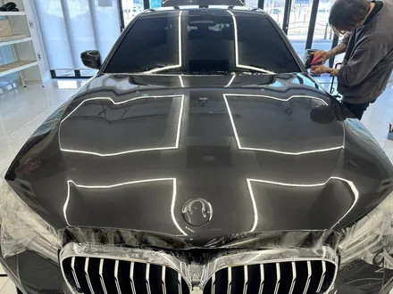 BMW 523d 블랙차량의 도장면 보호! 본넷 패키지면 충분합니다. / 광명, 안양, 시흥