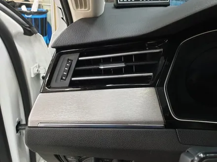 서울랩핑 추천업체! <카크로스> 폭스바겐 파사트GT 실내 티타늄브러쉬! / 광명, 안양, 시흥