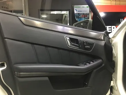 벤츠 W212 E300 올드하고 칙칙한 우드? 블랙브러쉬로 바꾸면? / 광명, 안양, 시흥