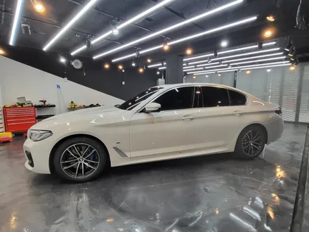 BMW 5시리즈 (520i) 전체 PPF 및 실내,크롬 랩핑 시공 - 강남카크로스 , 광명카크로스 - / 광명, 안양, 시흥