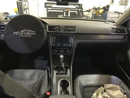 폭스바겐 파사트 블랙브러쉬 실내랩핑 고급의 정석 / 광명, 안양, 시흥