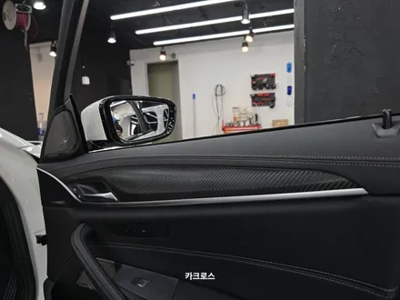 BMW G30 크롬죽이기 및 실내 카본랩핑 / 경기 광명