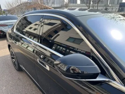 BMW 7시리즈 740D 크롬죽이기 및 프런트패키지 PPF시공 / 경기 광명