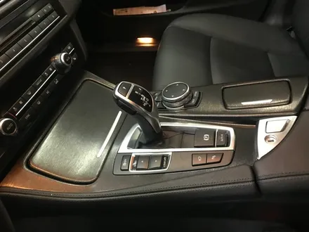 BMW 528i 블랙브러쉬 실내랩핑 / 경기 광명