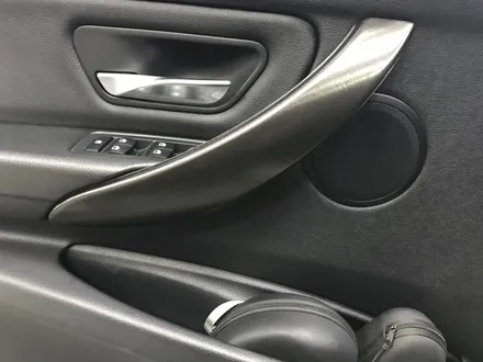 BMW 320D 실내랩핑 블랙브러쉬 / 경기 광명