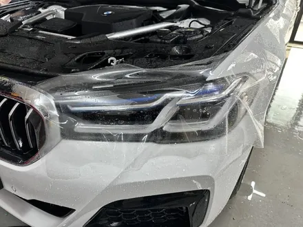 BMW 530i 본넷패키지 PPF 시공으로 더욱 깨끗하게 유지 가능합니다. / 광명, 안양, 시흥