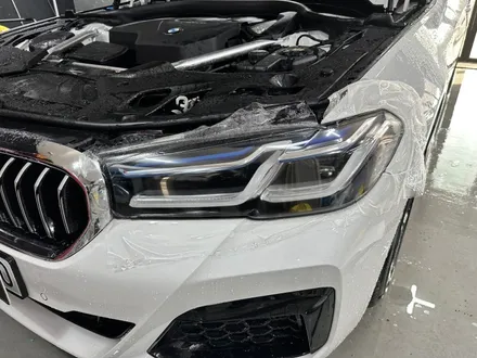 BMW 530i 본넷패키지 PPF 시공으로 더욱 깨끗하게 유지 가능합니다. / 광명, 안양, 시흥