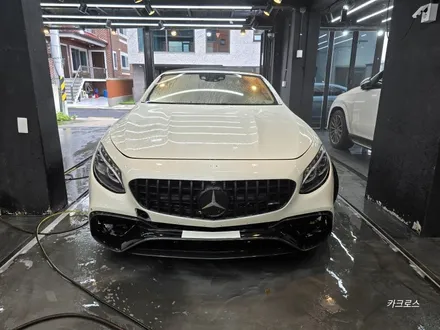 벤츠 S63 AMG 컨버터블, 고광택 판다지블루 전체 랩핑으로 유니크함 부여 / 경기 광명